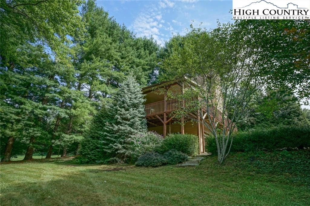 Image number 22 for the current listing