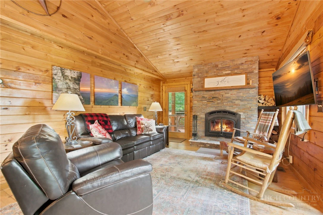 Image number 6 for the current listing