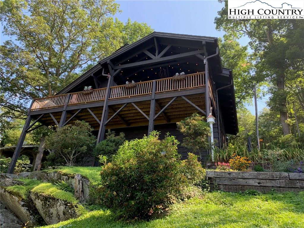 Image number 20 for the current listing
