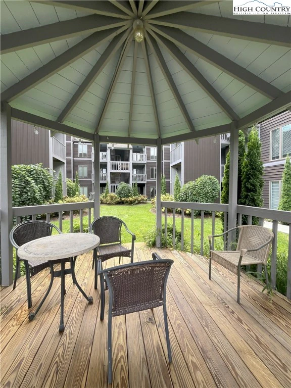 Image number 10 for the current listing