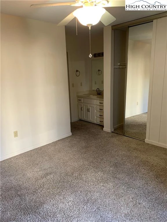 Image number 9 for the current listing
