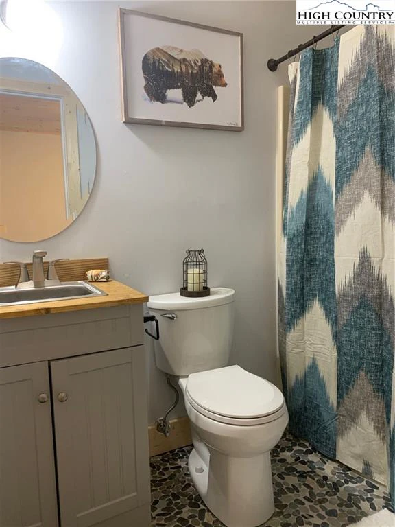 Image number 5 for the current listing