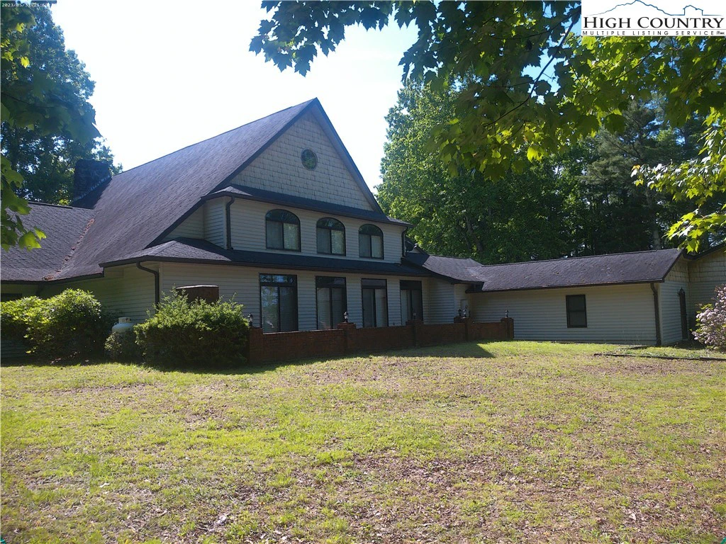 Image number 10 for the current listing