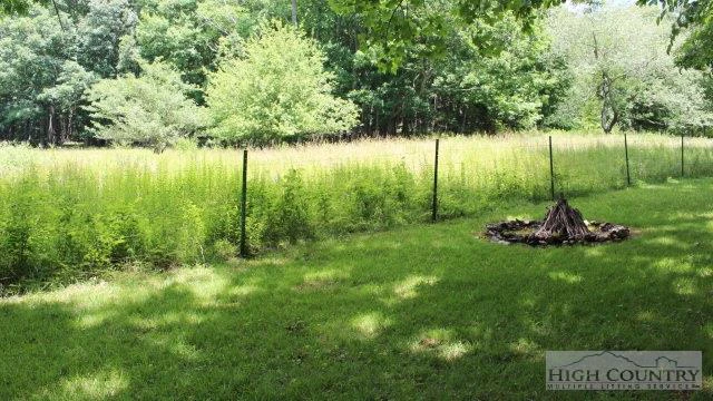 Image number 11 for the current listing