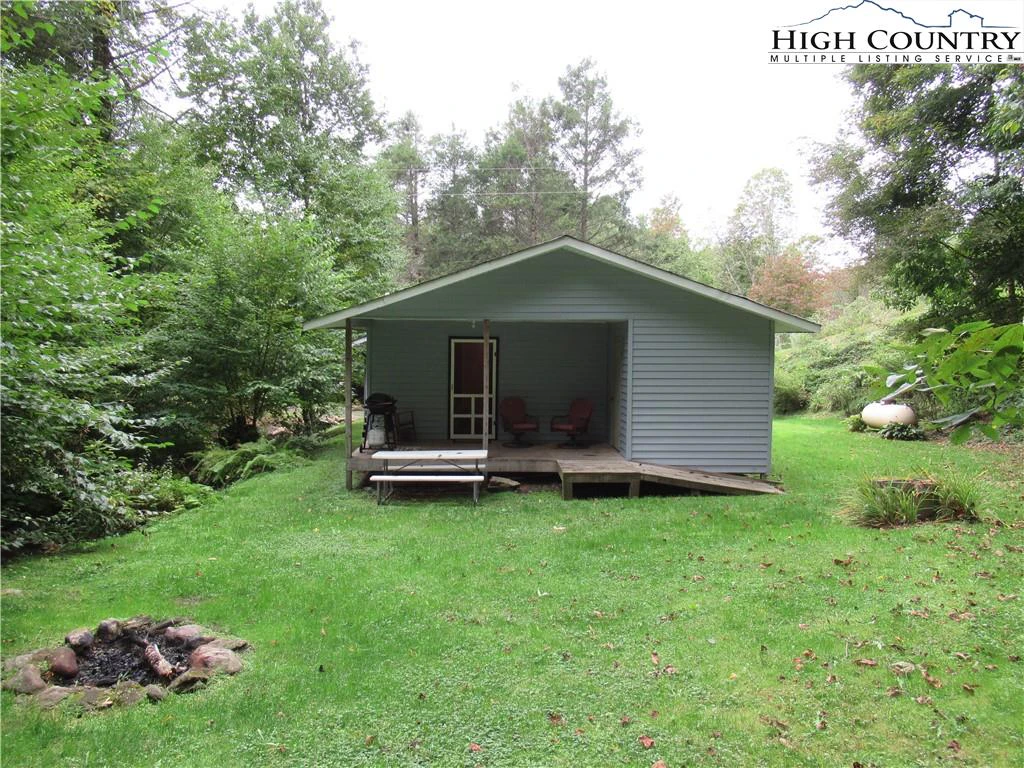 Image number 12 for the current listing