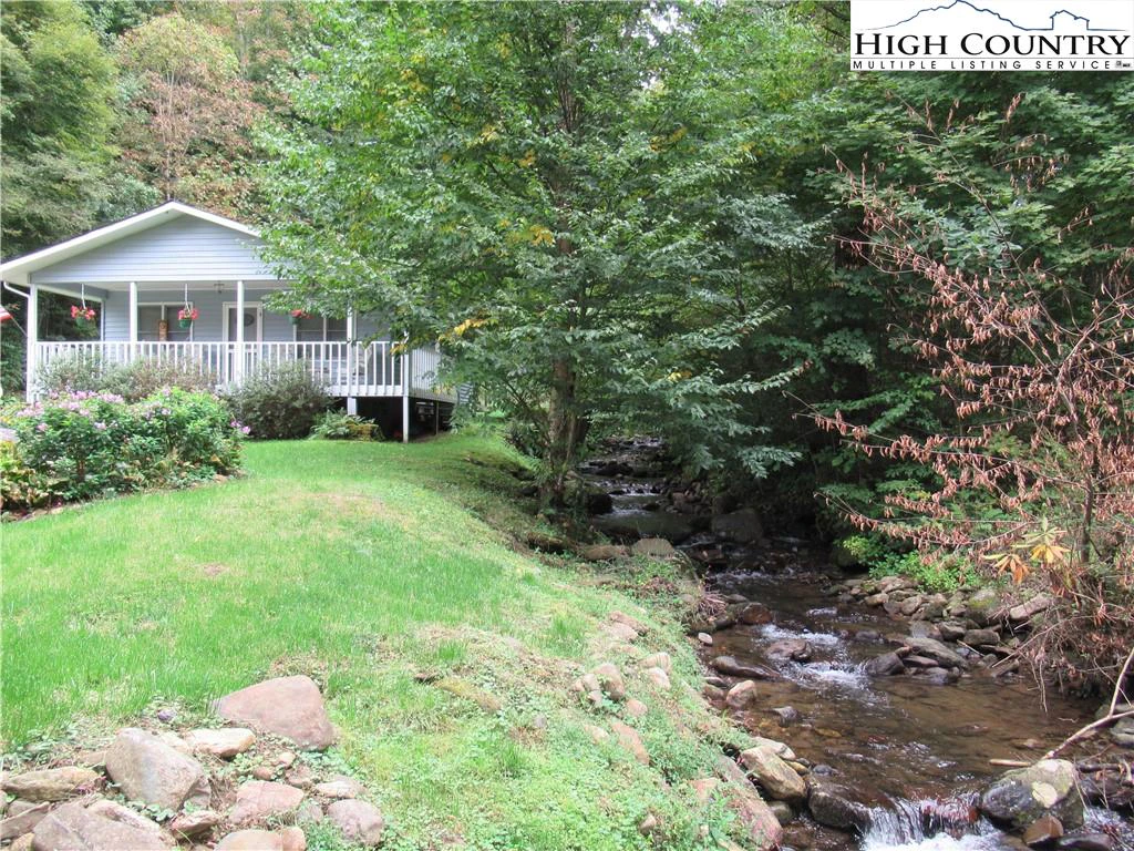 Image number 3 for the current listing