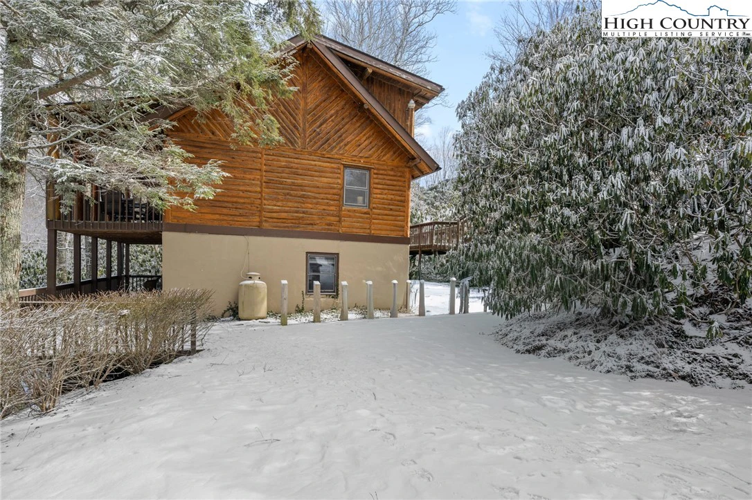 Image number 10 for the current listing