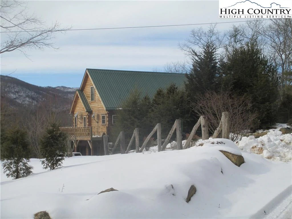 Image number 16 for the current listing