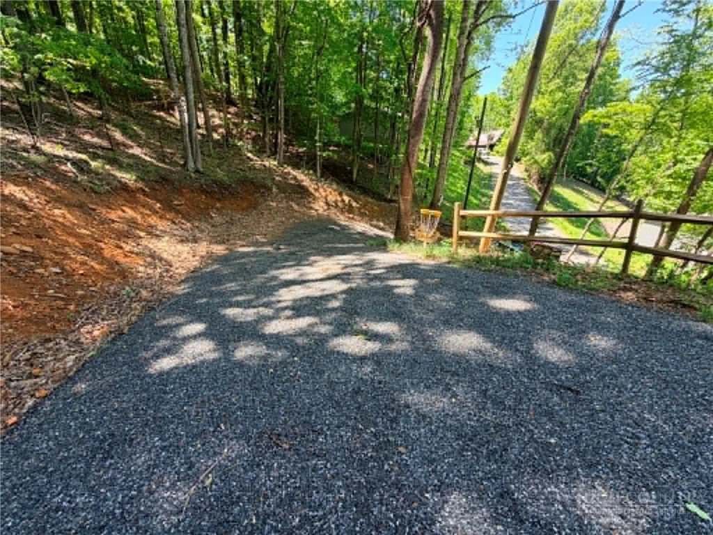 Image number 20 for the current listing