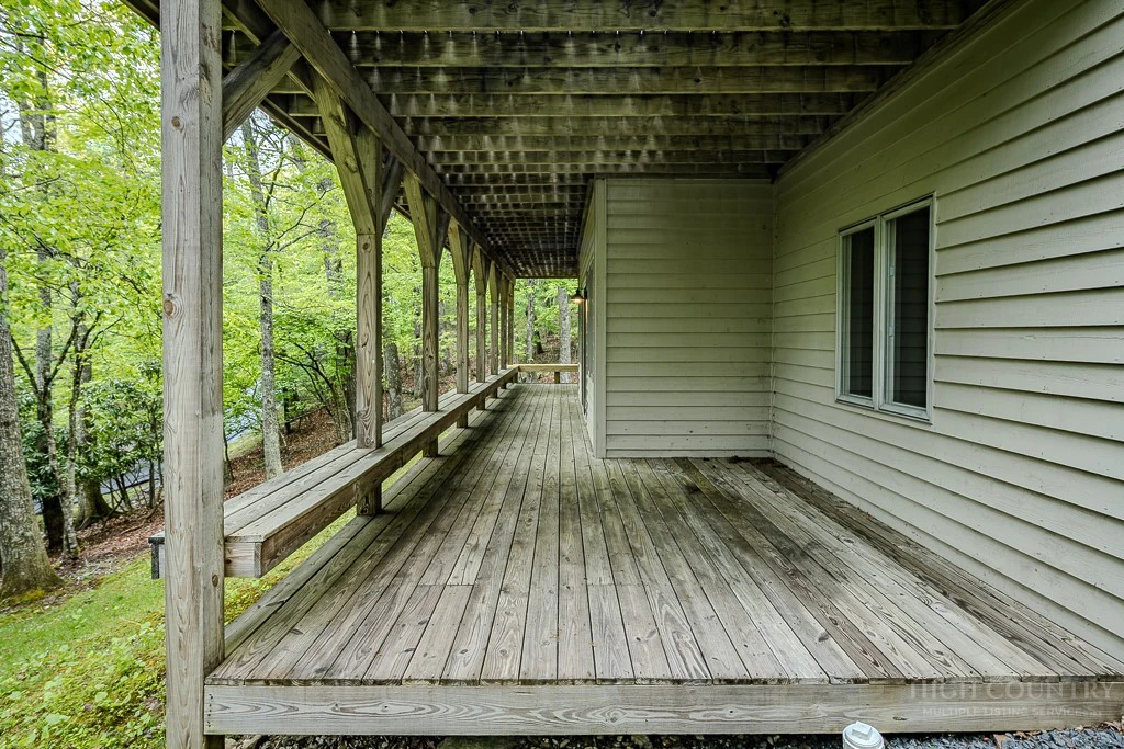 Image number 20 for the current listing