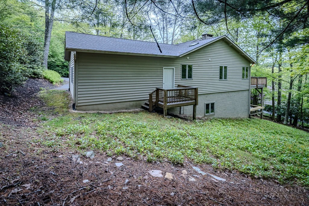 Image number 21 for the current listing