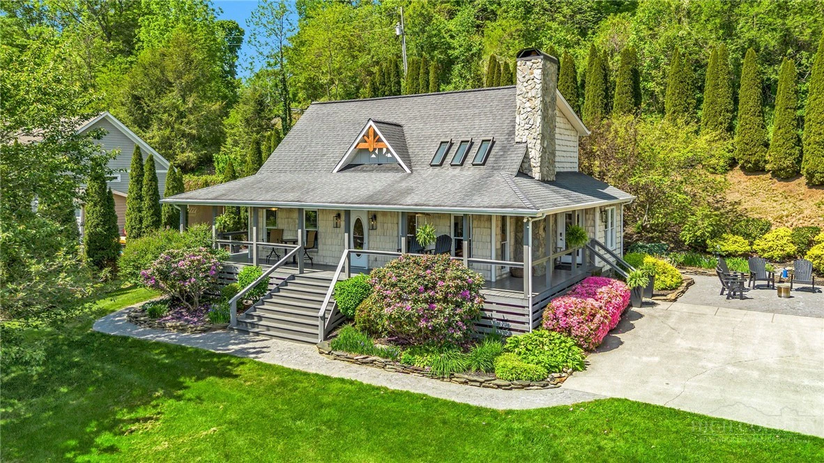 Image number 3 for the current listing