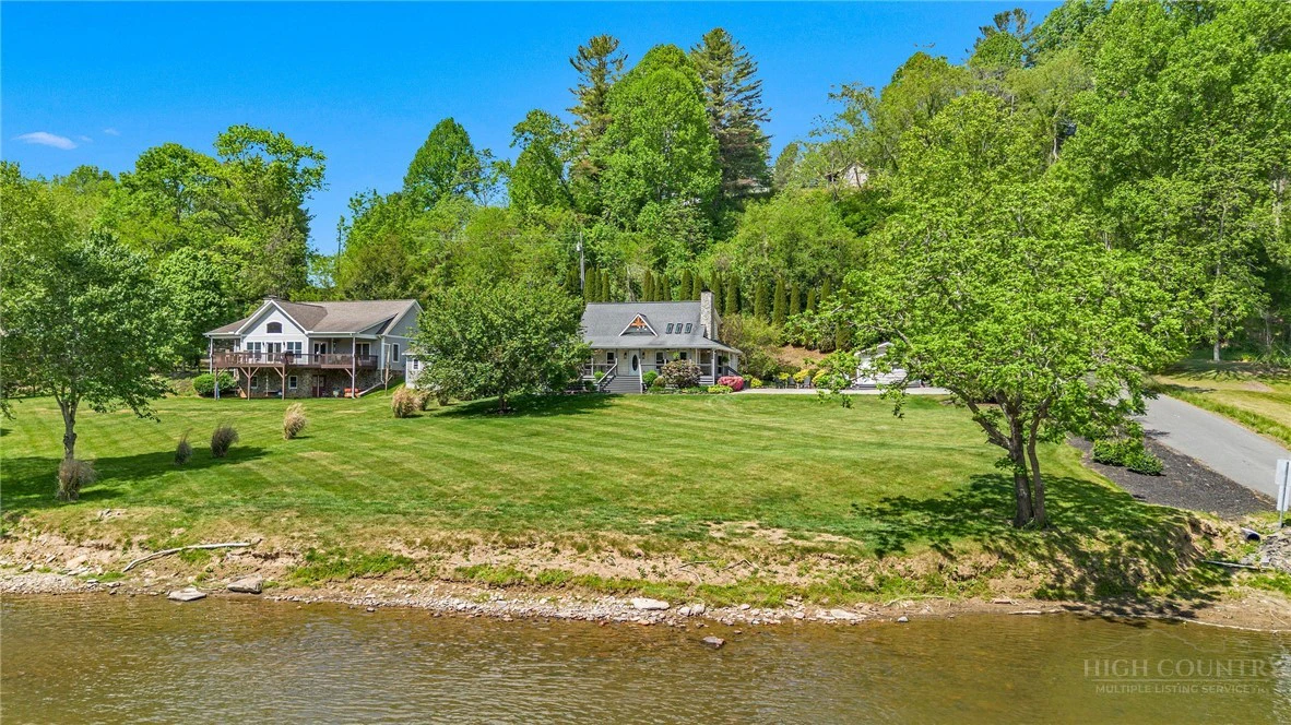 Image number 5 for the current listing