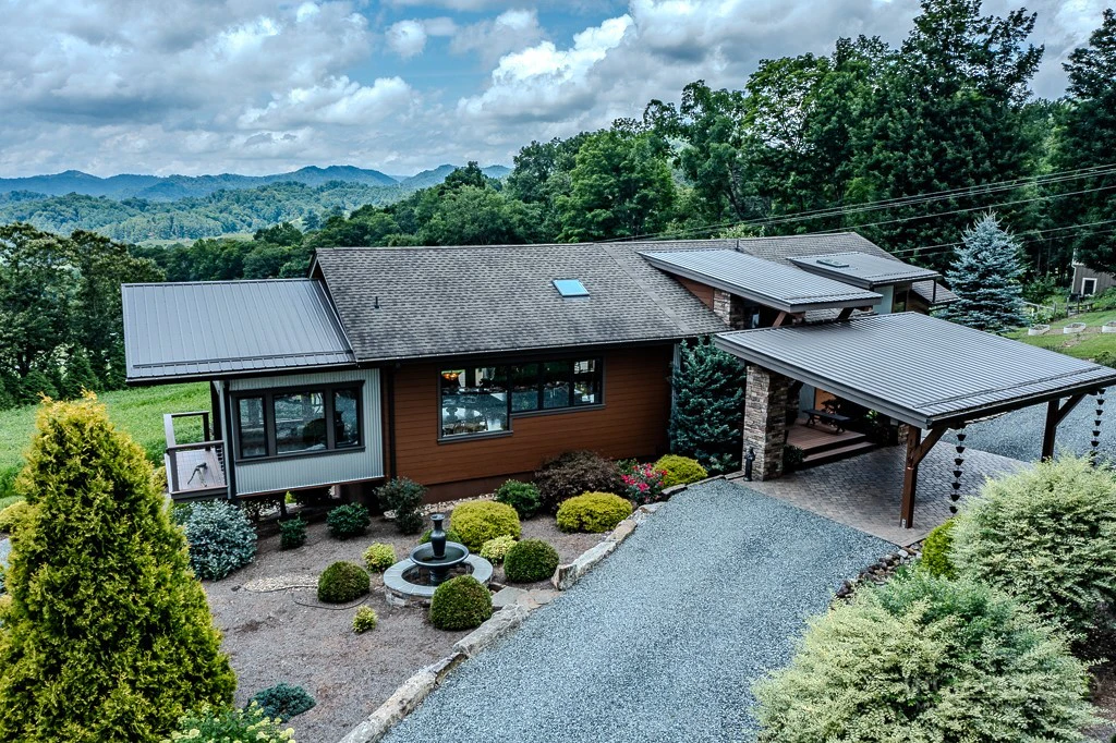 Image number 3 for the current listing
