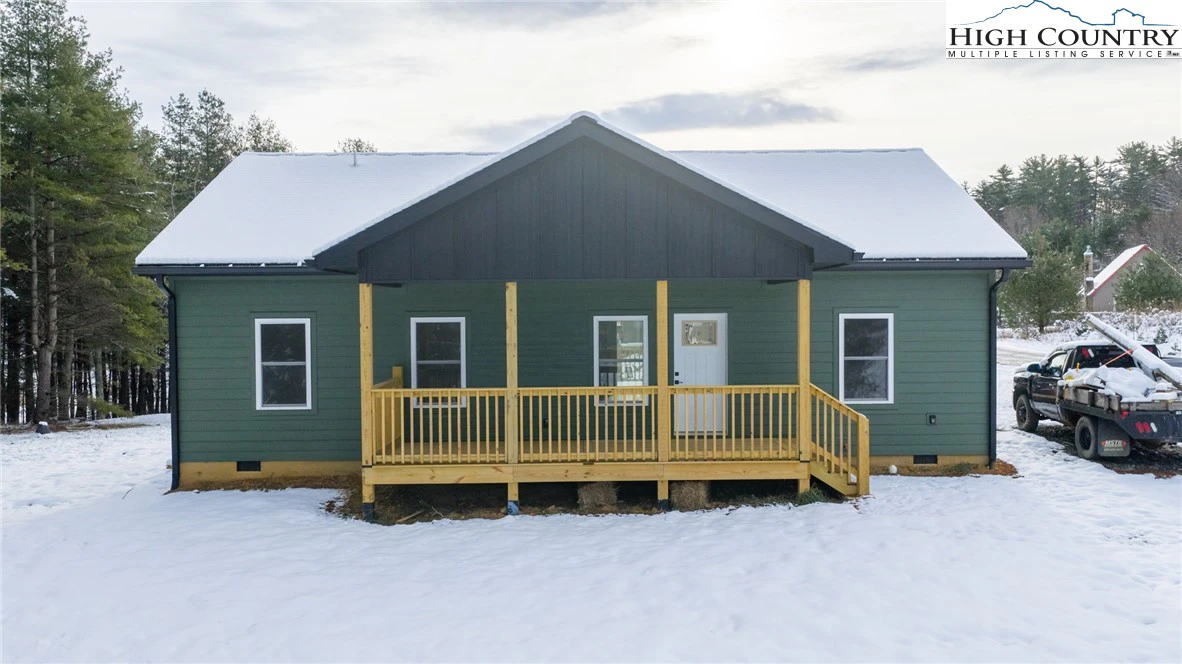 Image number 7 for the current listing