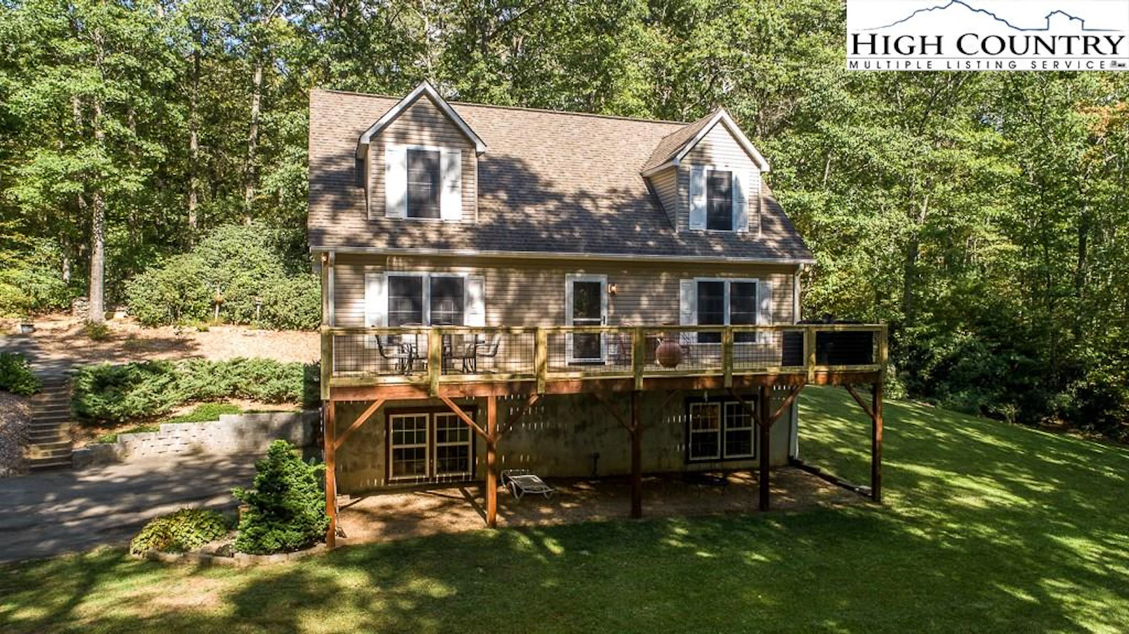 Image number 21 for the current listing