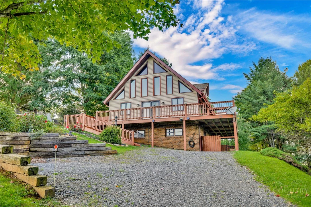 Image number 2 for the current listing
