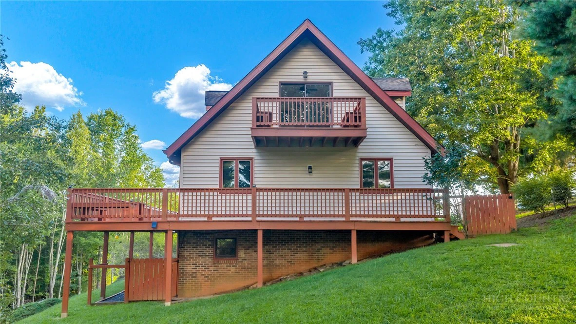 Image number 4 for the current listing
