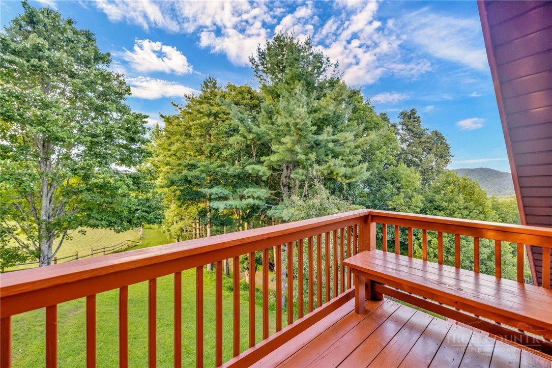 Image number 12 for the current listing