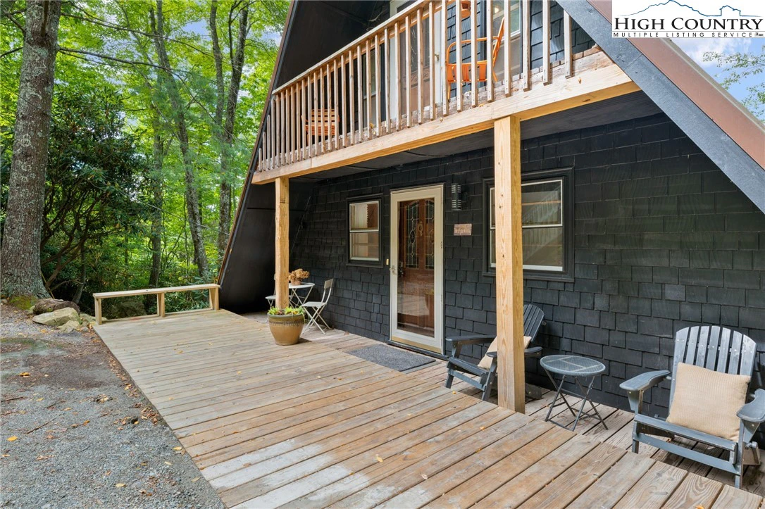 Image number 18 for the current listing