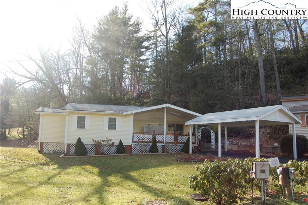 Image number 1 for the current listing
