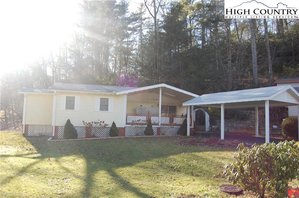 Image number 4 for the current listing