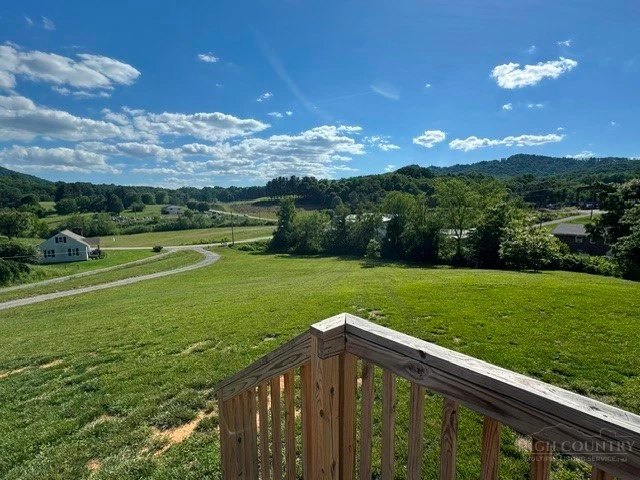 Image number 5 for the current listing