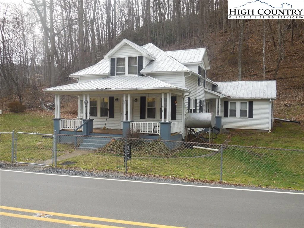Image number 5 for the current listing