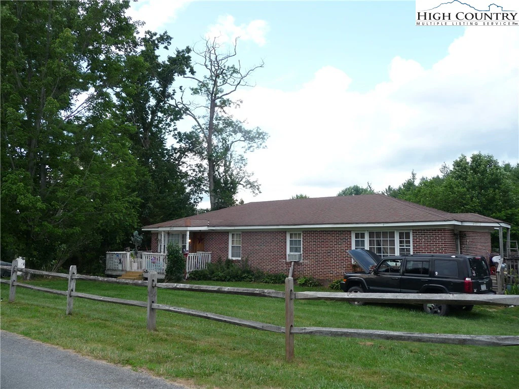 Image number 10 for the current listing