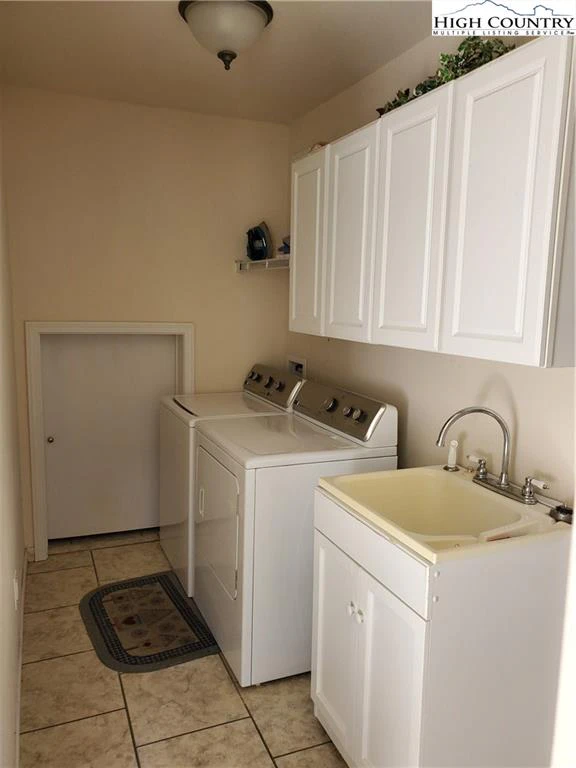 Image number 6 for the current listing