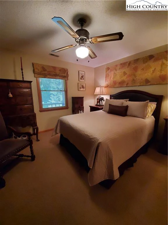 Image number 10 for the current listing