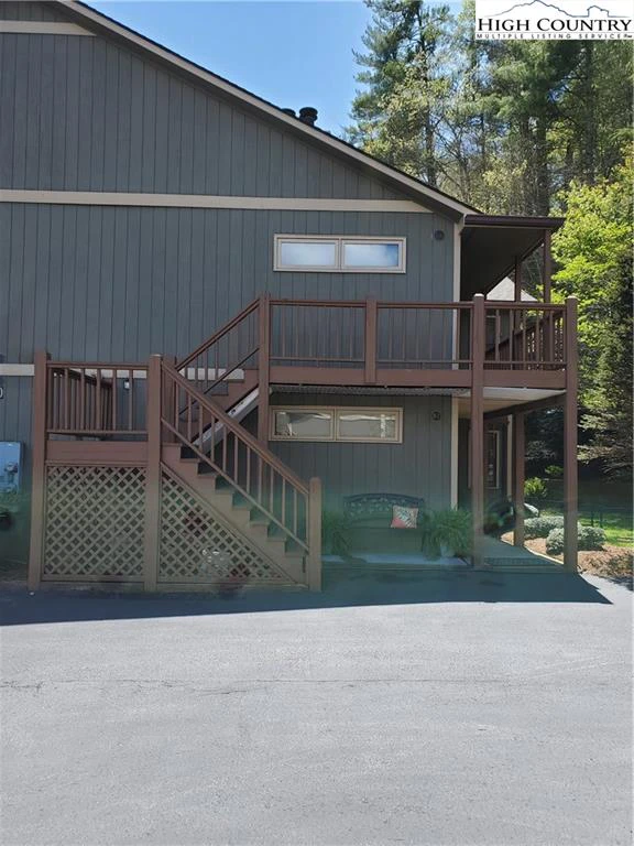 Image number 3 for the current listing