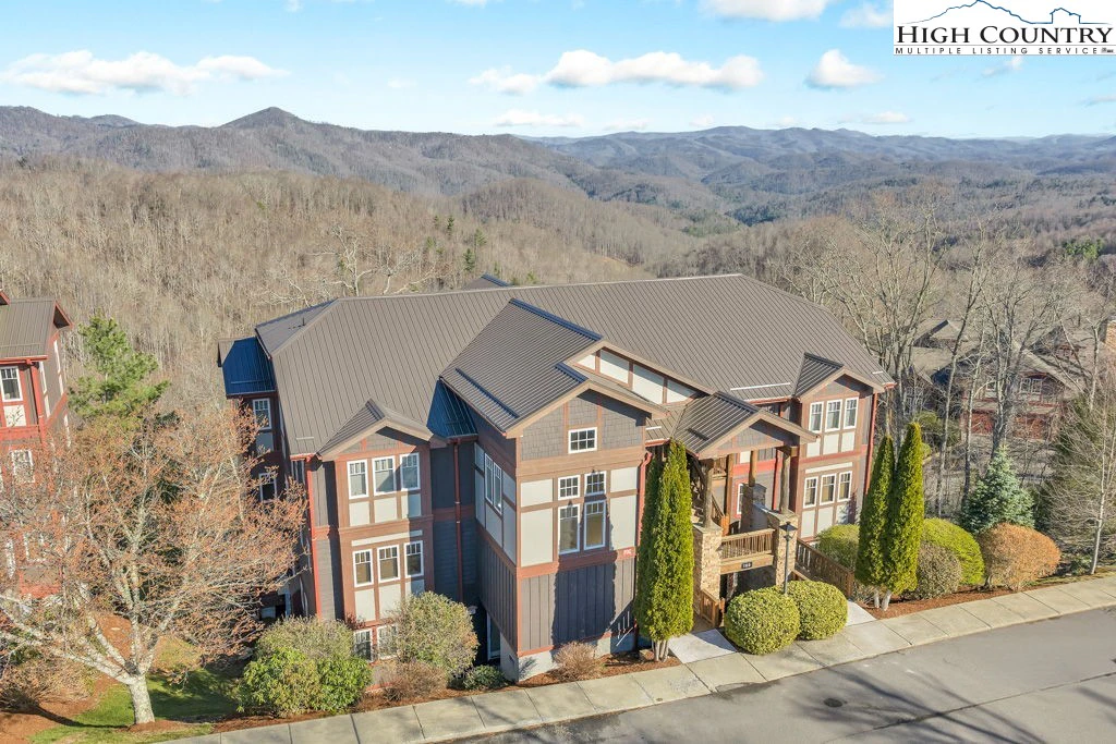 Image number 6 for the current listing