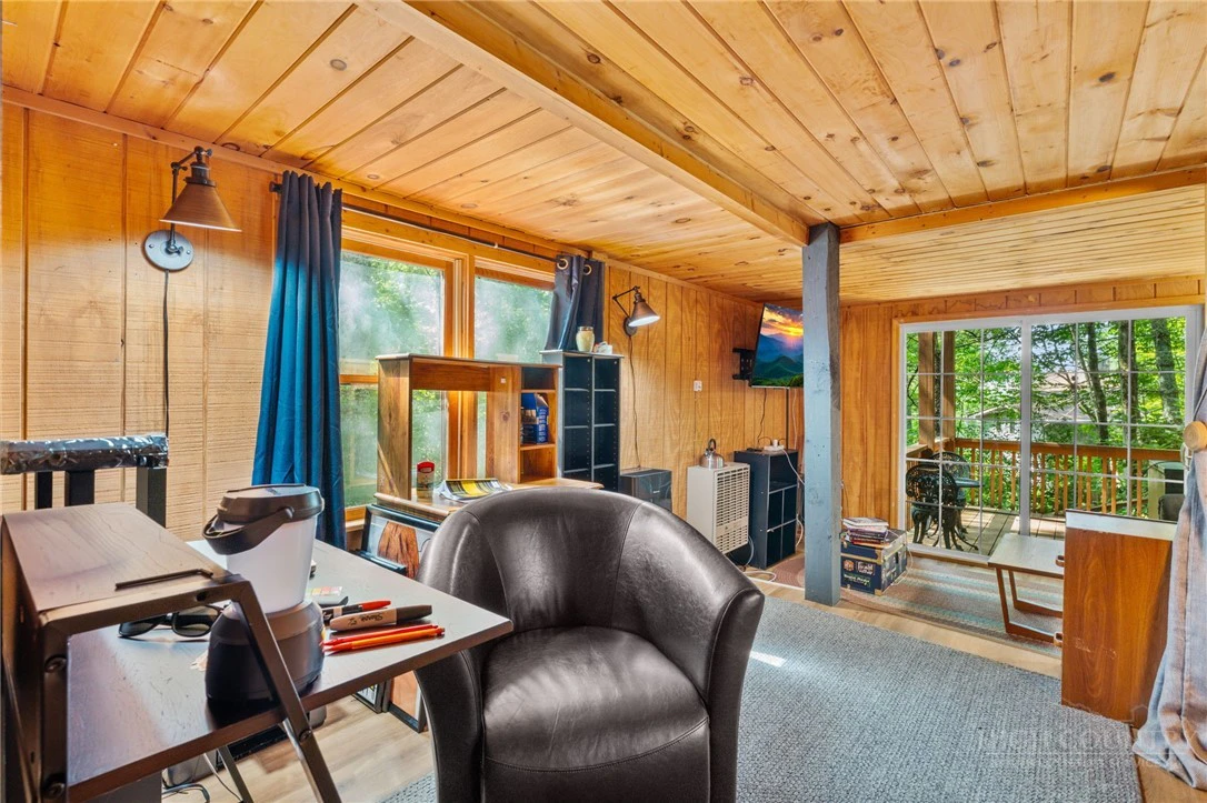 Image number 20 for the current listing