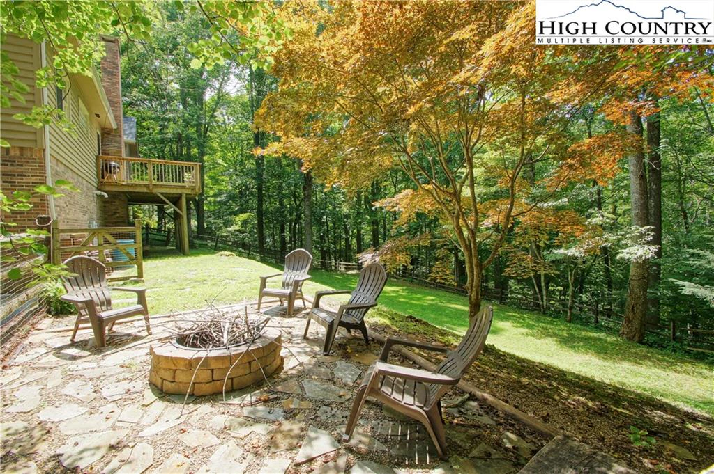 Image number 18 for the current listing