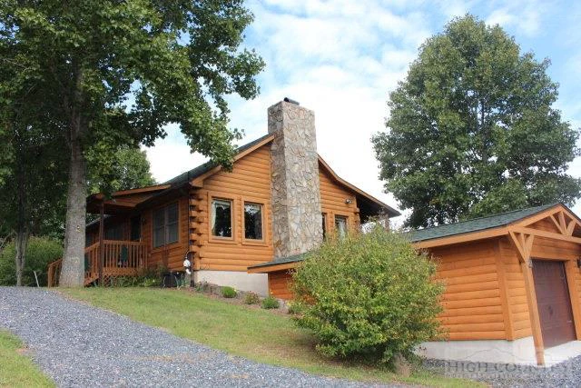 Image number 1 for the current listing
