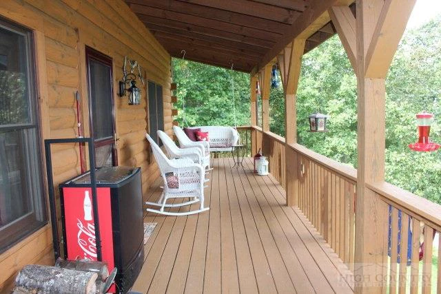 Image number 17 for the current listing