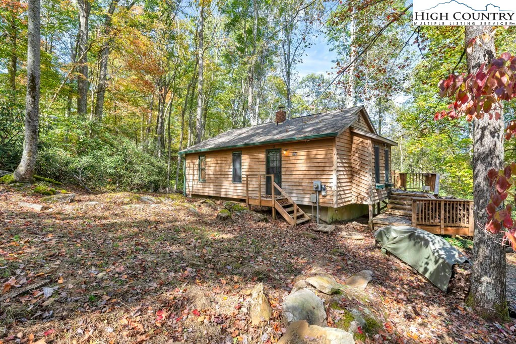 Image number 13 for the current listing