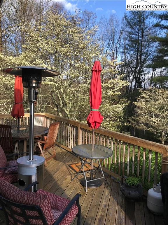 Image number 5 for the current listing