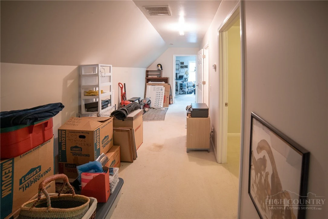 Image number 5 for the current listing