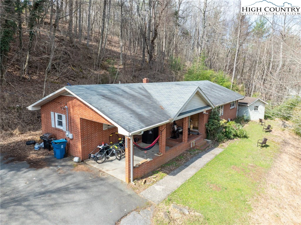 Image number 20 for the current listing