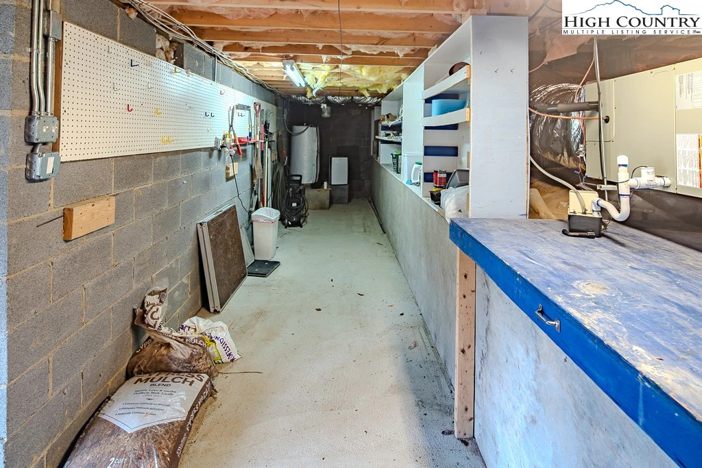Image number 20 for the current listing