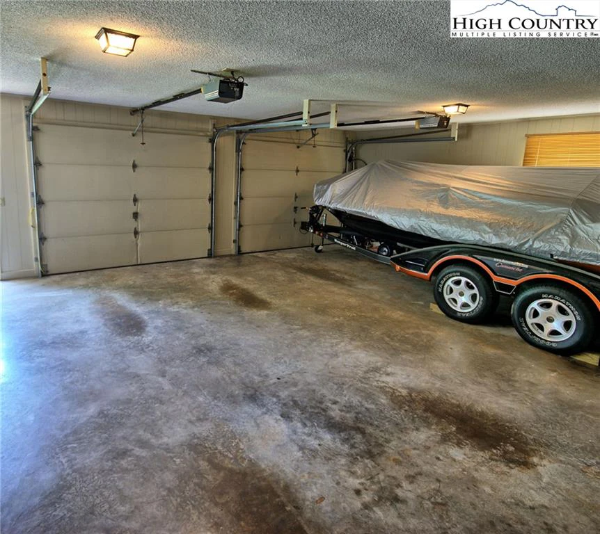 Image number 6 for the current listing