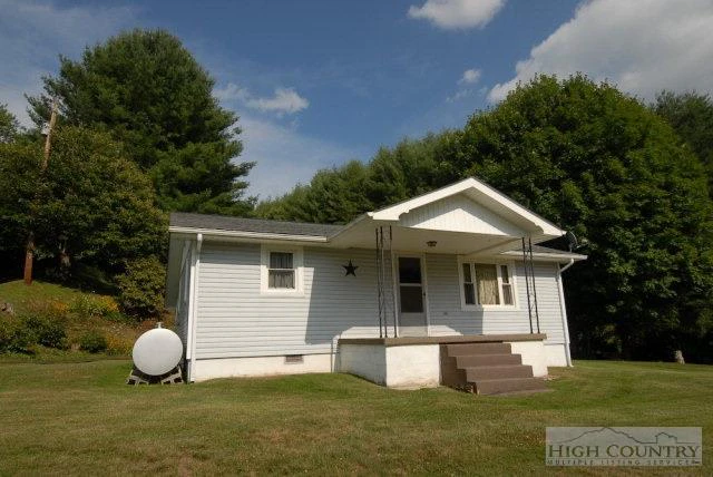 Image number 9 for the current listing