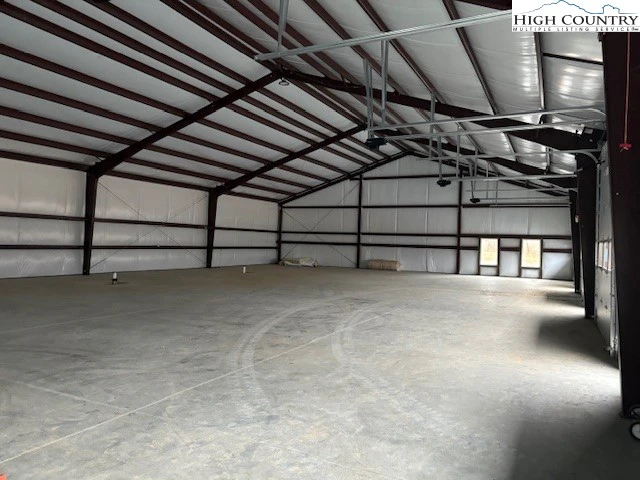 Image number 6 for the current listing