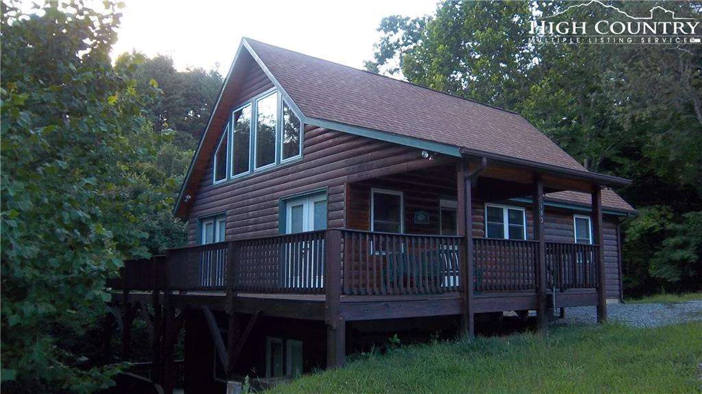 Image number 1 for the current listing