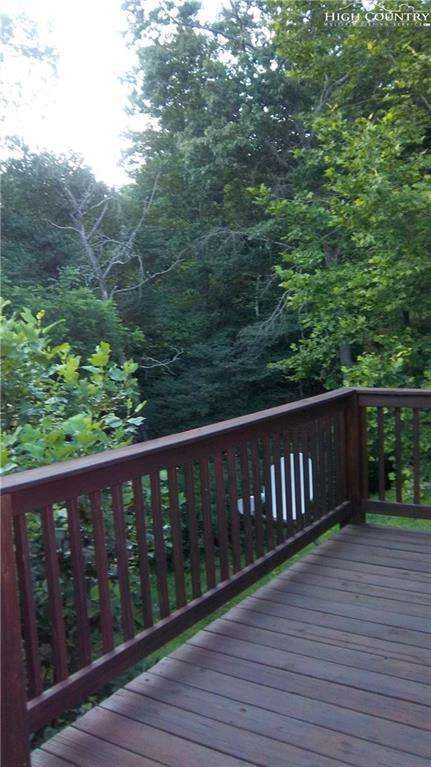 Image number 5 for the current listing