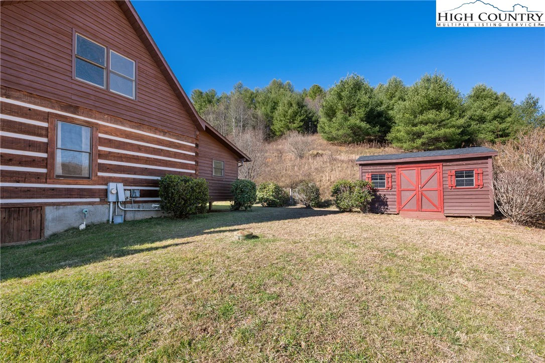 Image number 11 for the current listing