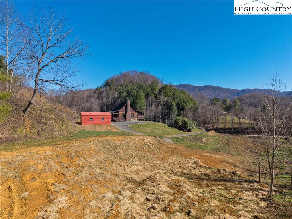 Image number 19 for the current listing