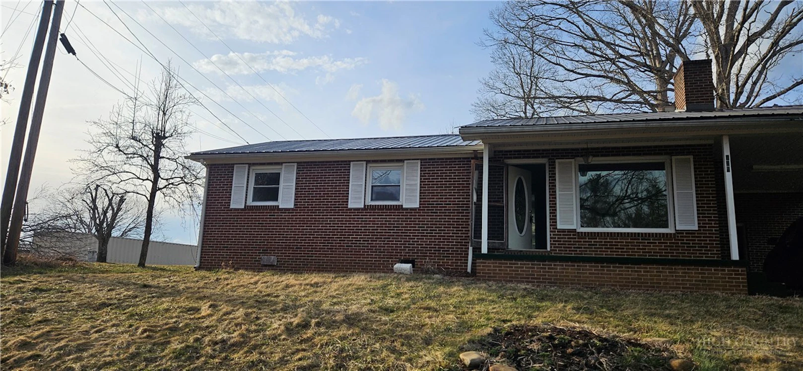 Image number 1 for the current listing